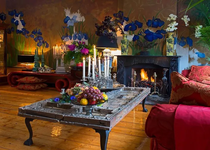 Bed & Breakfast Breitner House 4*