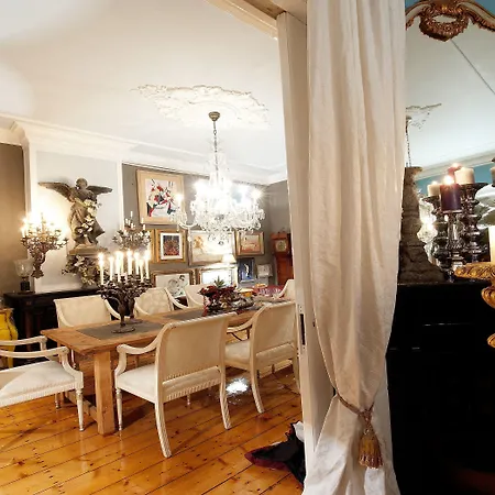 Breitner House Oda ve Kahvaltı