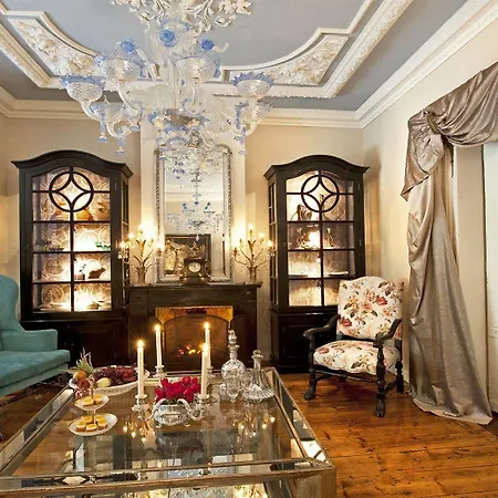 Breitner House Bed & Breakfast 5*