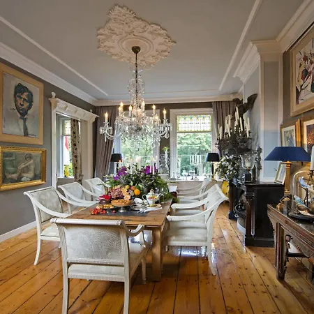 Breitner House Bed & Breakfast 5*