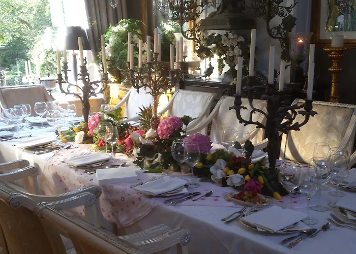 Alojamento de Acomodação e Pequeno-almoço Breitner House 4*