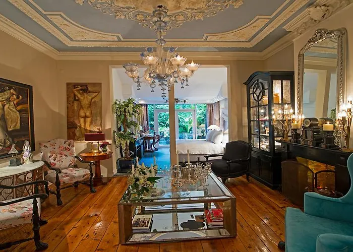 Alojamento de Acomodação e Pequeno-almoço Breitner House